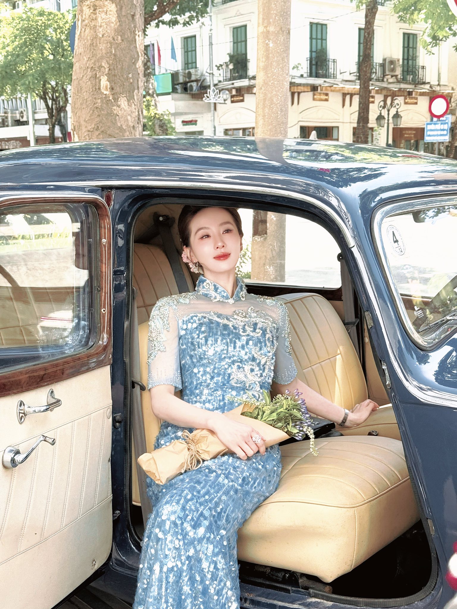 Lưu Thi Thi ghi điểm Tại H&agrave; Nội với Nhan sắc tuyệt mỹ v&agrave; phong c&aacute;ch n&agrave;ng thơ 2026 - Ảnh 5.