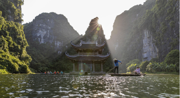 Săn ph&aacute;o hoa, xem nhạc nước v&agrave; những trải nghiệm kh&ocirc;ng thể bỏ lỡ tại Ninh B&igrave;nh h&egrave; n&agrave;y - Ảnh 3.