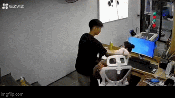B&agrave; bầu bị cướp điện thọai tại Th&aacute;i Nguy&ecirc;n v&agrave; cuộc điện thọai cầu cứu chấn động - Ảnh 1.