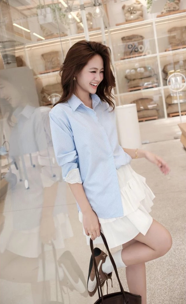Mỹ nh&acirc;n mặc &aacute;o sơ mi khiến 1,4 tỷ người rung động: Ngắm xong mới thấy đồ basic l&agrave; ch&acirc;n &aacute;i - Ảnh 7.