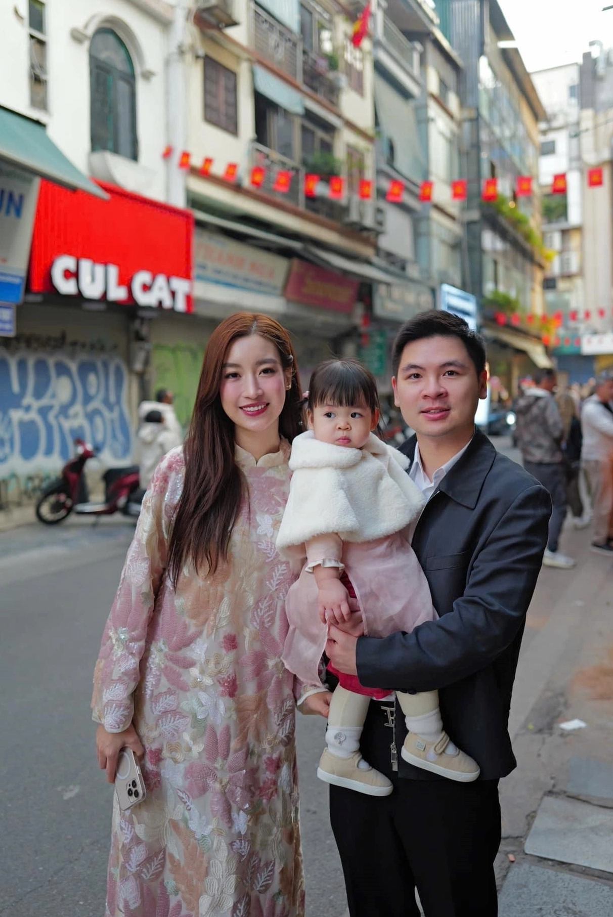 Sức hút từ ái nữ nhà Đỗ Mỹ Linh: Thế lực nhí gây chú ý trong giới mẹ và bé - Ảnh 2. Sức hút từ ái nữ nhà Đỗ Mỹ Linh: Thế lực nhí gây chú ý trong giới mẹ và bé - Ảnh 2.
