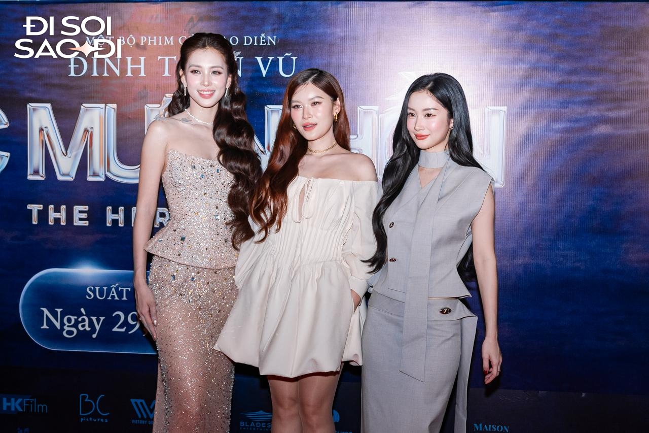 Thảm đỏ HOT nhất h&ocirc;m nay: Tiểu Vy đẹp lấn &aacute;t Thanh Thủy - Thi&ecirc;n &Acirc;n, H&ograve;a Minzy xinh y&ecirc;u như c&ocirc;ng ch&uacute;a- Ảnh 10.