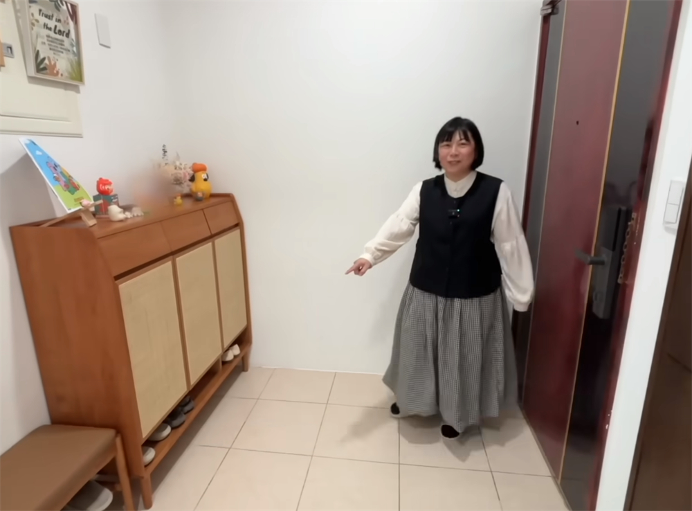 &ldquo;Kh&ocirc;ng cần l&agrave;m việc nh&agrave;&rdquo; nhưng nh&agrave; vẫn sạch bong sau 7 năm: B&iacute; quyết của b&agrave; nội trợ 39 tuổi khiến nhiều người muốn học theo - Ảnh 2.