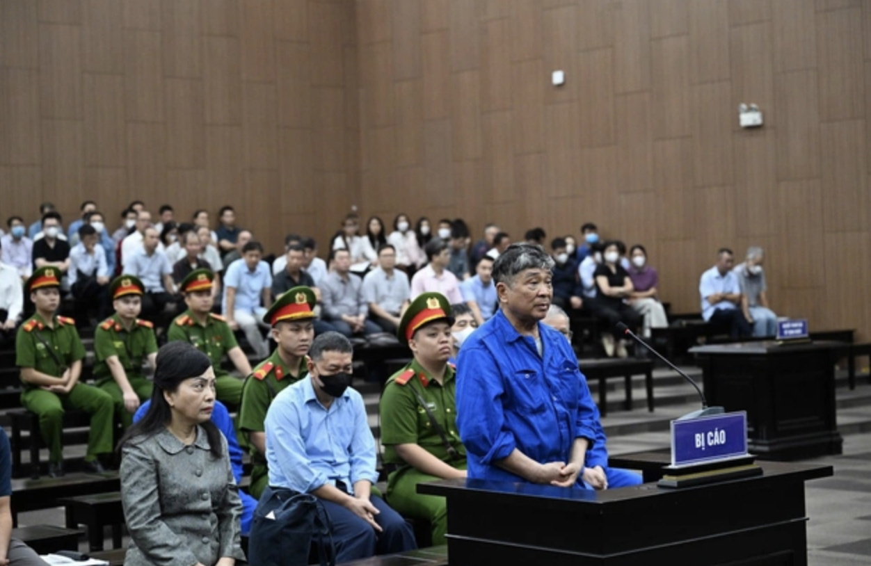 H&ocirc;m nay 27-5, T&ograve;a tuy&ecirc;n &aacute;n cựu Bộ trưởng Nguyễn Thị Kim Tiến - Ảnh 2.