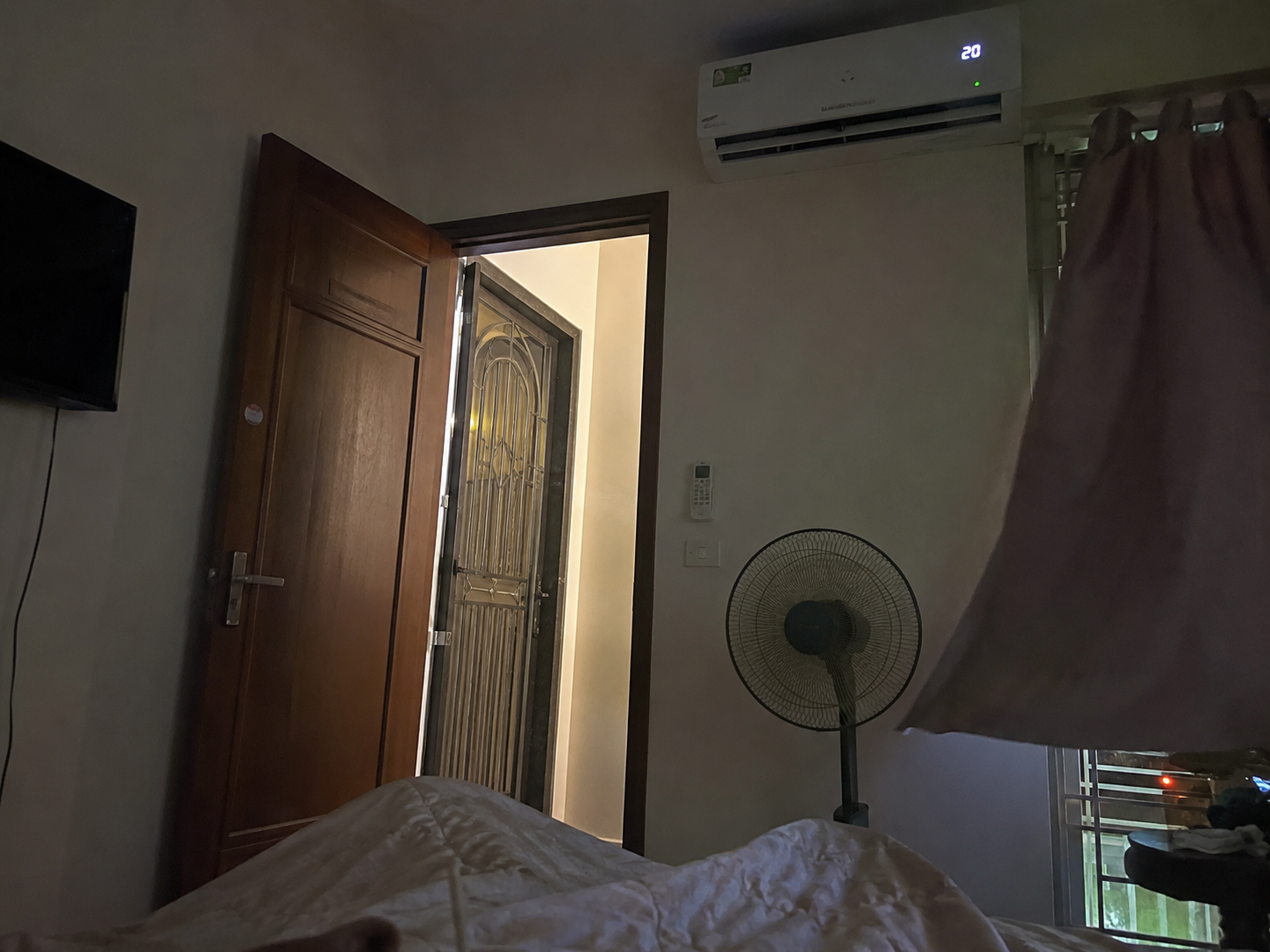 3 kiểu người dễ &ldquo;đốt tiền&rdquo; v&igrave; điều h&ograve;a nhất m&ugrave;a h&egrave;: C&oacute; nh&agrave; bật &iacute;t vẫn tốn điện - Ảnh 2.
