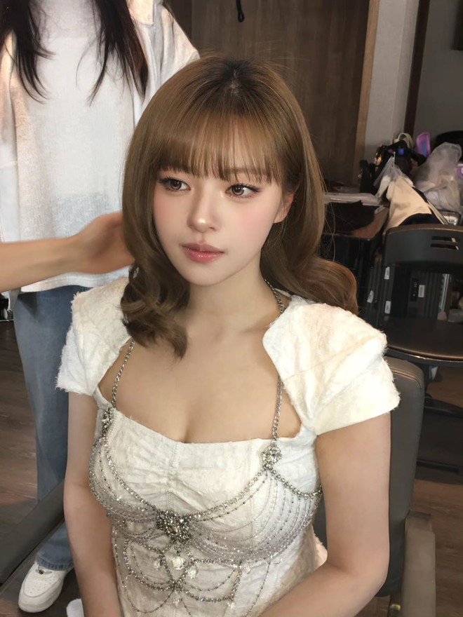 Mỹ nh&acirc;n Kpop nhiều năm bị miệt thị ngoại h&igrave;nh, giảm c&acirc;n xong ai cũng tưởng l&agrave; Song Hye Kyo - Ảnh 12.