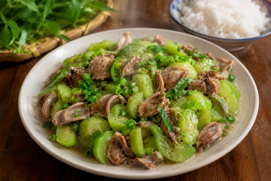 Trời nóng đỉnh điểm, nhiều người đang “săn lùng” 3 loại rau này vì ăn vào thấy cơ thể nhẹ hẳn - Ảnh 3.