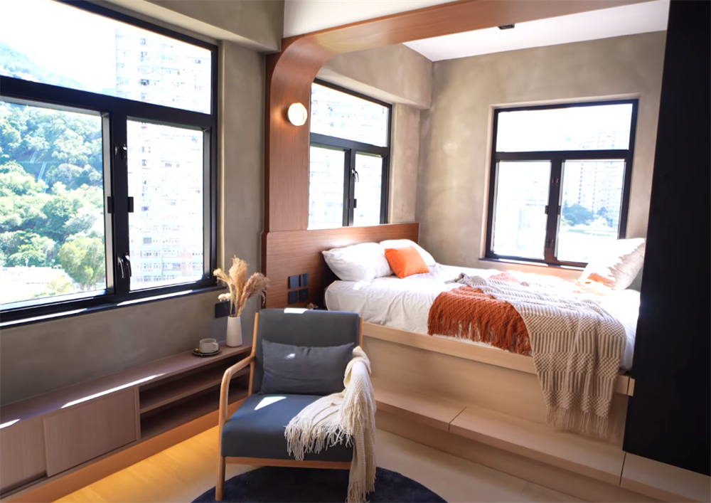 Cặp vợ chồng cải tạo căn hộ 24m² với 7 cửa sổ: Đổi chỗ bếp và nhà tắm, bỏ luôn sofa mà nhà vẫn thoáng bất ngờ - Ảnh 2.