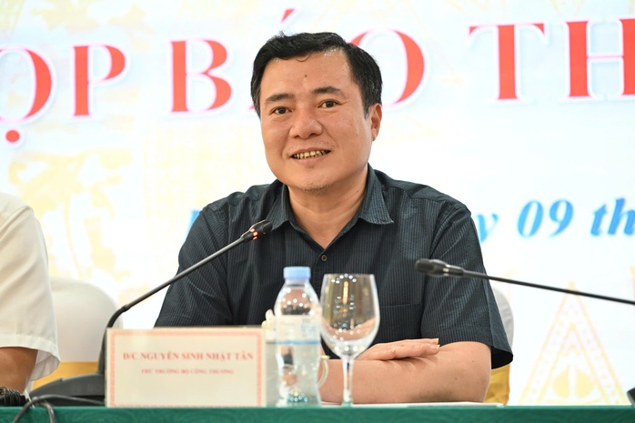 Thứ trưởng Bộ C&ocirc;ng Thương giải th&iacute;ch l&yacute; do kh&ocirc;ng b&aacute;n song song xăng E10 v&agrave; RON 95 - Ảnh 1.