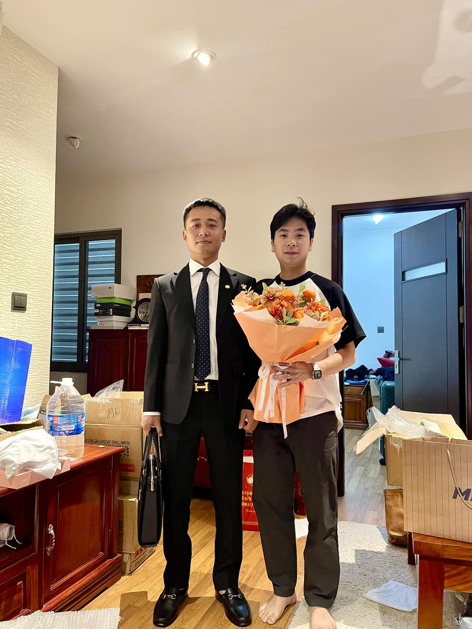 H&ocirc;n nh&acirc;n k&iacute;n tiếng của chị g&aacute;i Quang Linh Vlogs v&agrave; L&yacute; do ly h&ocirc;n đ&aacute;ng tiếc - Ảnh 4.