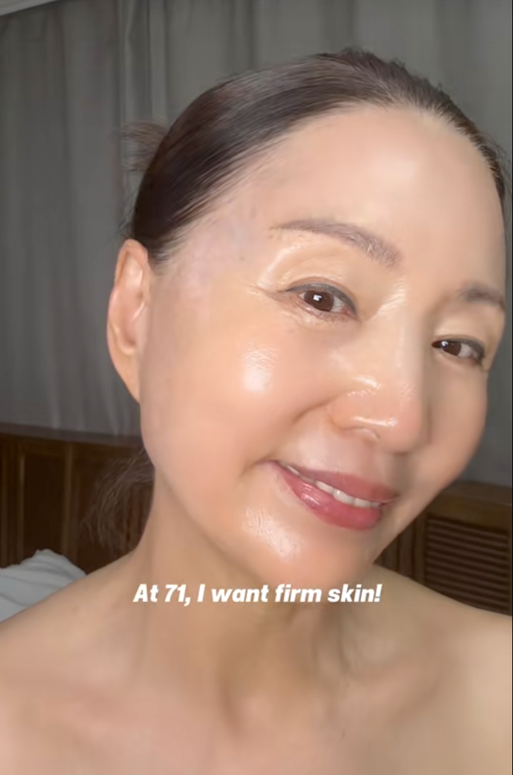 Mẹ 71 tuổi, con g&aacute;i 43 tuổi m&agrave; da dẻ vẫn căng mịn, hồng h&agrave;o: B&iacute; quyết nằm ở c&aacute;ch d&ugrave;ng retinol &iacute;t người để &yacute; - Ảnh 4.