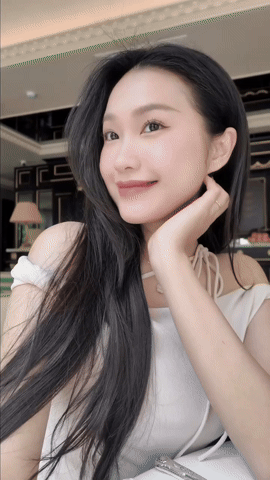 Do&atilde;n Hải My v&agrave; cuộc sống mẹ bỉm s&agrave;nh điệu: Vừa tiểu thư vừa d&acirc;u hiền - Ảnh 1.