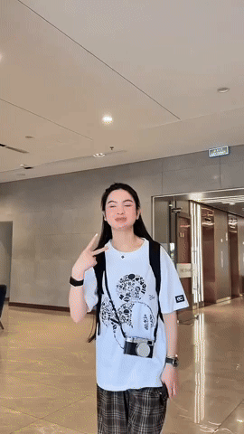 Do&atilde;n Hải My v&agrave; vẻ đẹp mặt mộc nổi bật b&ecirc;n cạnh c&aacute;c n&agrave;ng WAG kh&aacute;c - Ảnh 4.