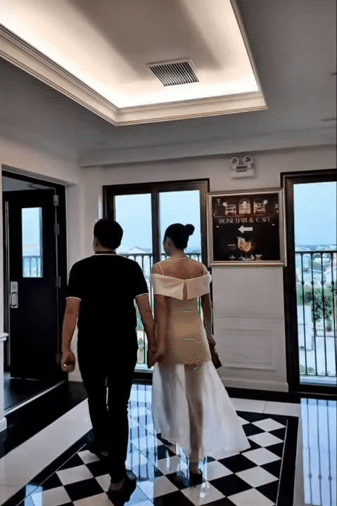 C&ocirc; g&aacute;i tỉnh lẻ th&agrave;nh n&agrave;ng d&acirc;u nh&agrave; vựa t&ocirc;m 10.000m2: Duy&ecirc;n từ d&atilde;y nh&agrave; trọ sinh vi&ecirc;n, y&ecirc;u ch&agrave;ng thiếu gia m&agrave; chẳng hề hay biết- Ảnh 4.