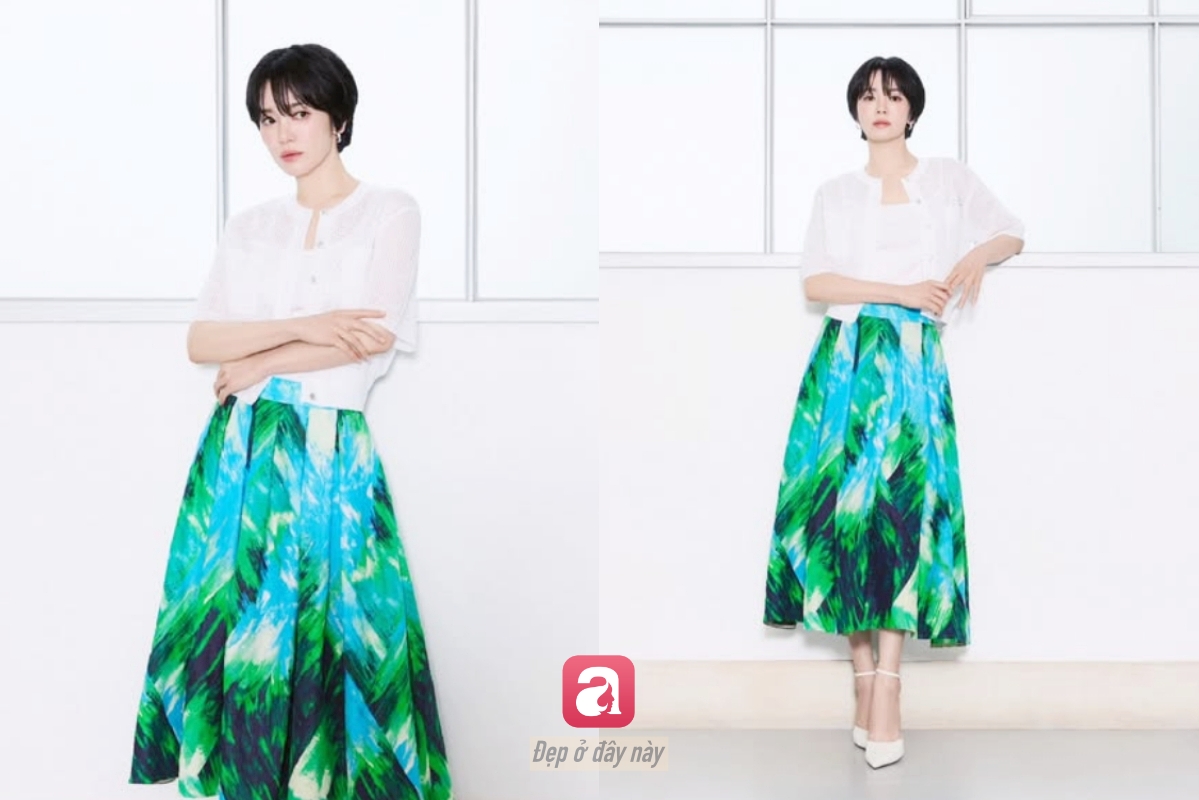 Song Hye Kyo vừa cắt kiểu t&oacute;c n&agrave;y v&agrave; lập tức trở th&agrave;nh h&igrave;nh mẫu của phụ nữ ngo&agrave;i 40 - Ảnh 1.