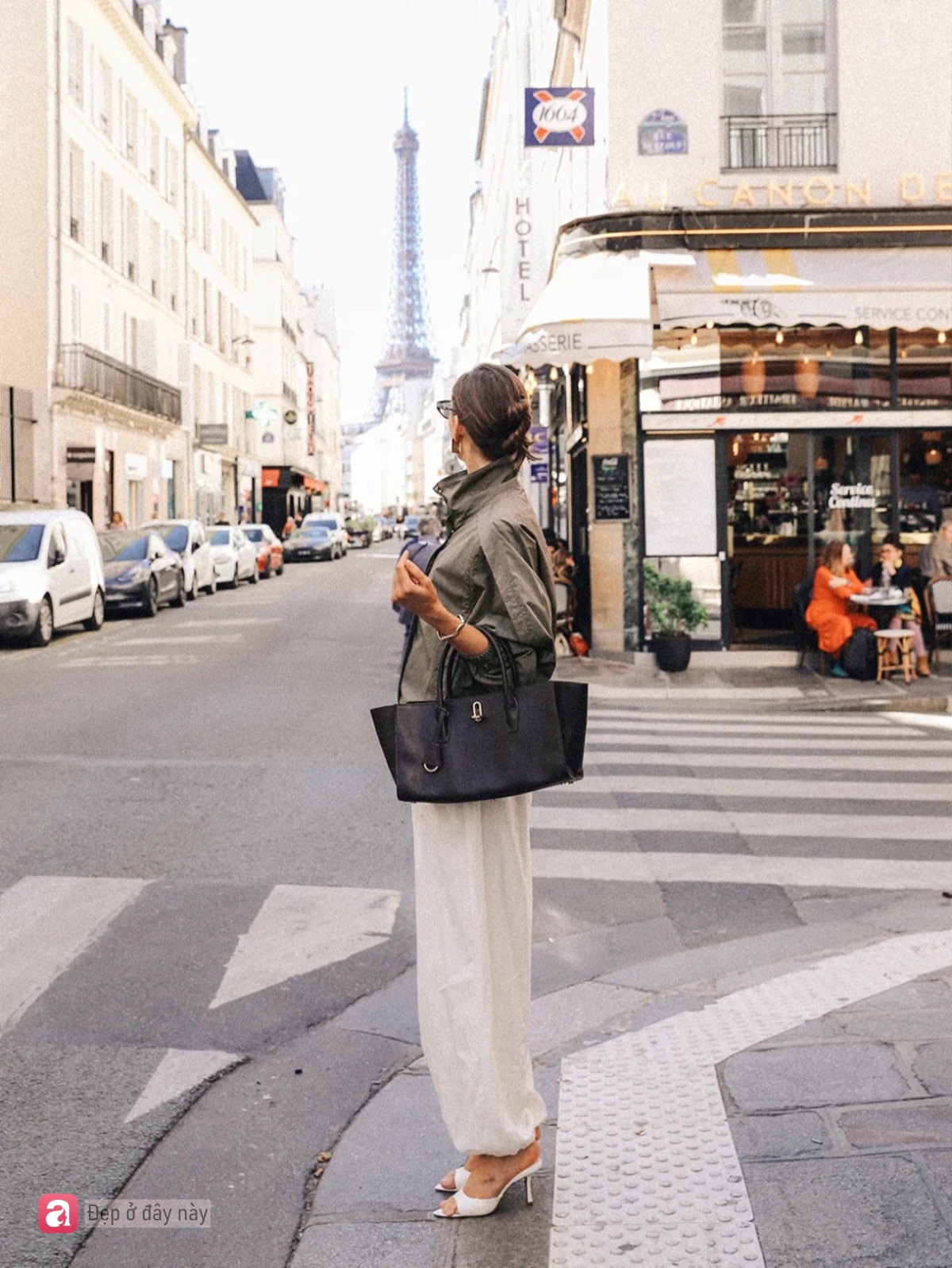 Một ng&agrave;y ở Paris: Khi chủ nghĩa tối giản gặp tinh thần &ldquo;old money&rdquo; - Ảnh 11.