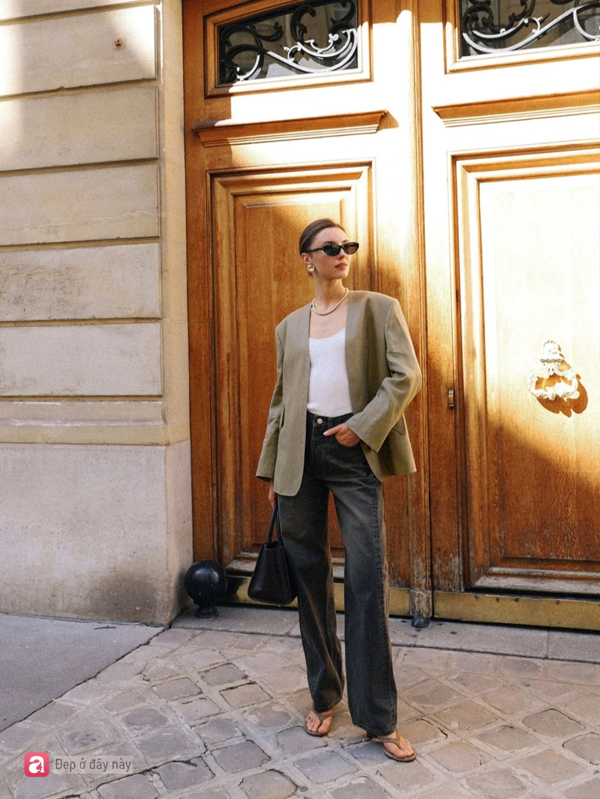 Một ng&agrave;y ở Paris: Khi chủ nghĩa tối giản gặp tinh thần &ldquo;old money&rdquo; - Ảnh 16.