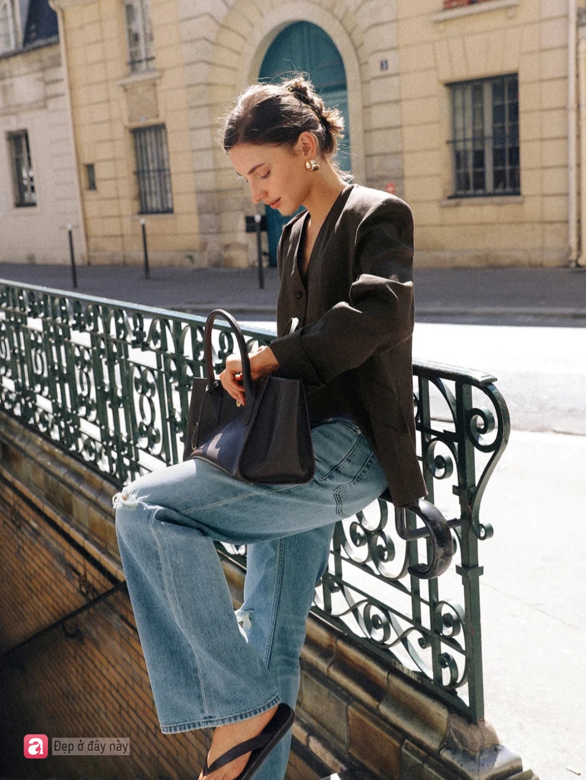Một ng&agrave;y ở Paris: Khi chủ nghĩa tối giản gặp tinh thần &ldquo;old money&rdquo; - Ảnh 7.
