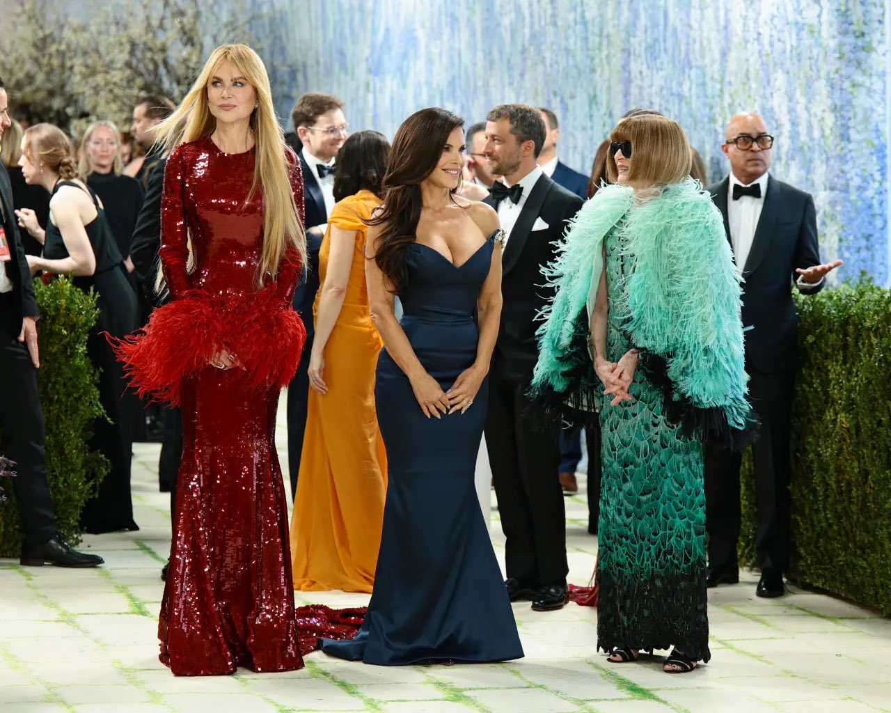 Trực tiếp Met Gala 2026: Tượng tạc, thiết kế điêu khắc cơ thể ngập tràn, BLACKPINK đã có mặt - Ảnh 34.