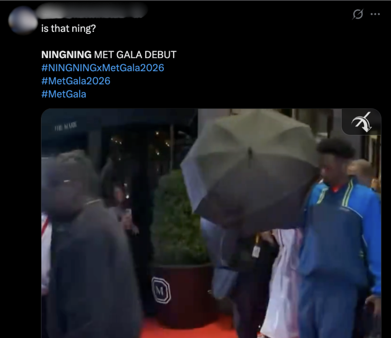 Chuyện g&igrave; đ&atilde; xảy ra với nữ idol Kpop trẻ nhất Met Gala: 