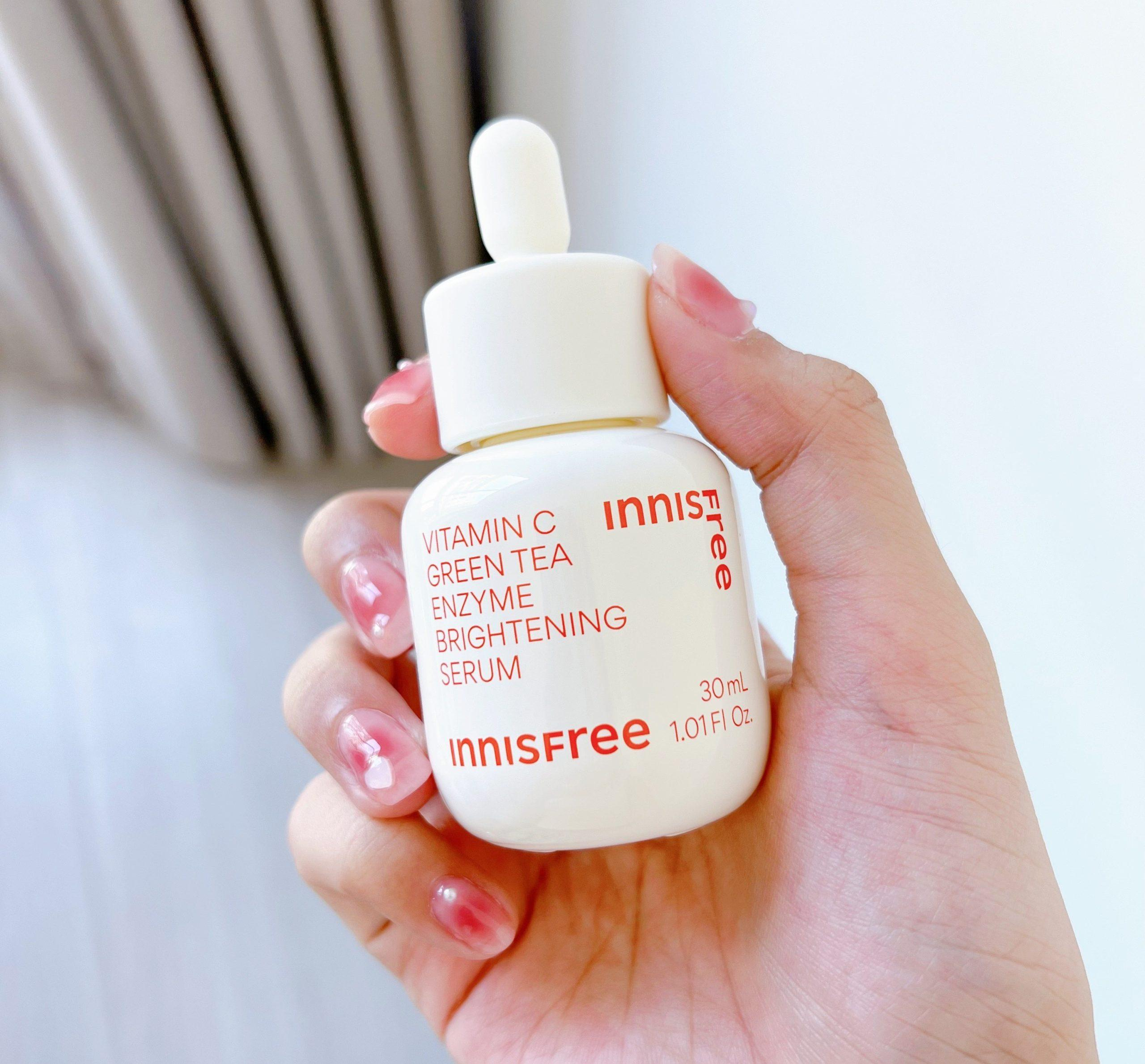 1 th&aacute;ng d&ugrave;ng serum vitamin C, l&agrave;n da của n&agrave;ng blogger như 