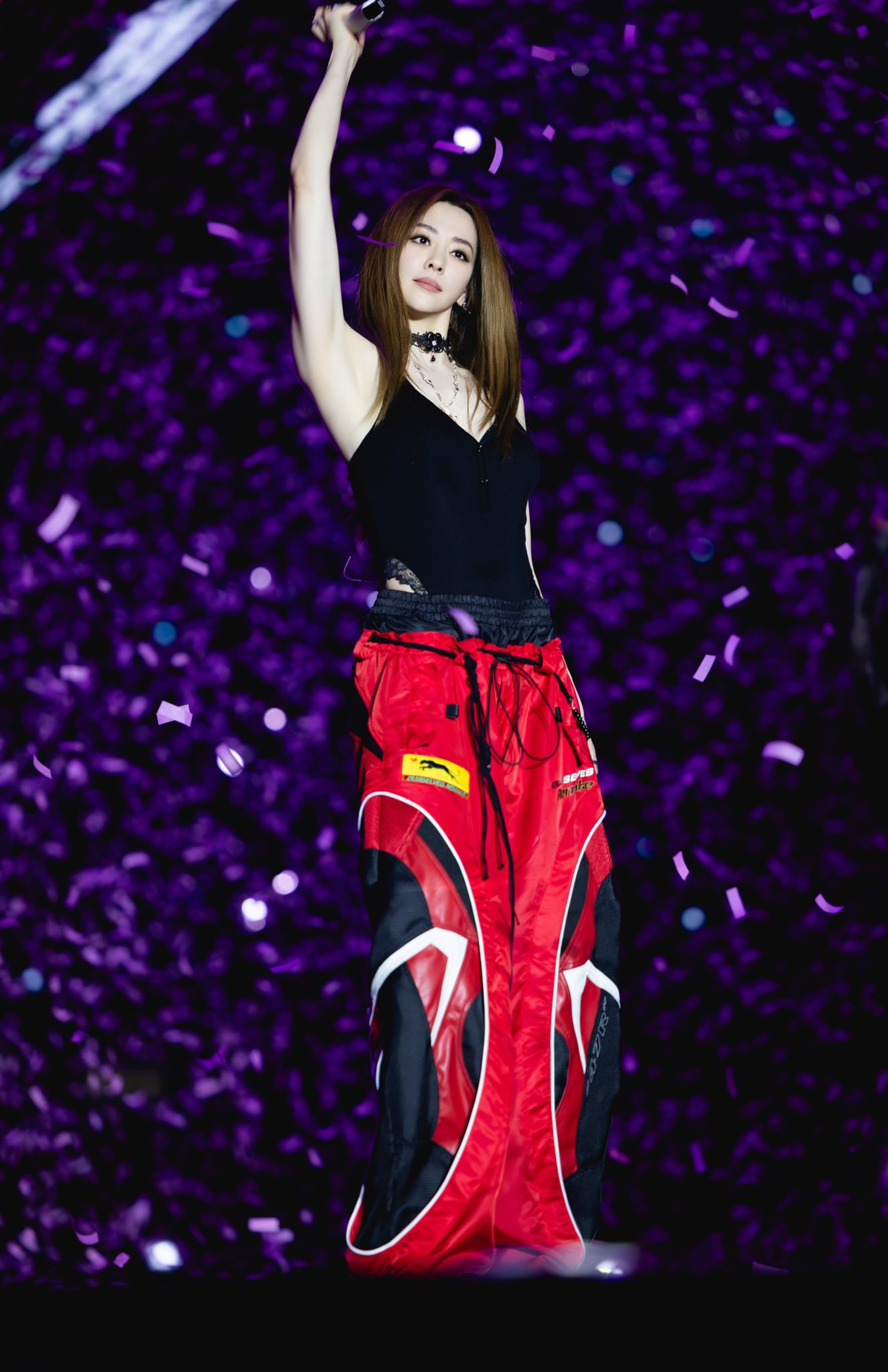 Showbiz c&oacute; mỹ nh&acirc;n l&agrave; 
