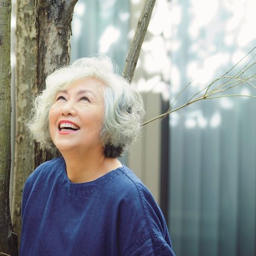 Ở tuổi 50-60, khoản &ldquo;l&atilde;ng ph&iacute; lớn nhất&rdquo; kh&ocirc;ng nằm ở ăn uống hay giải tr&iacute;: Nhiều người mất tiền v&igrave; 4 lựa chọn n&agrave;y m&agrave; kh&ocirc;ng nhận ra - Ảnh 3.