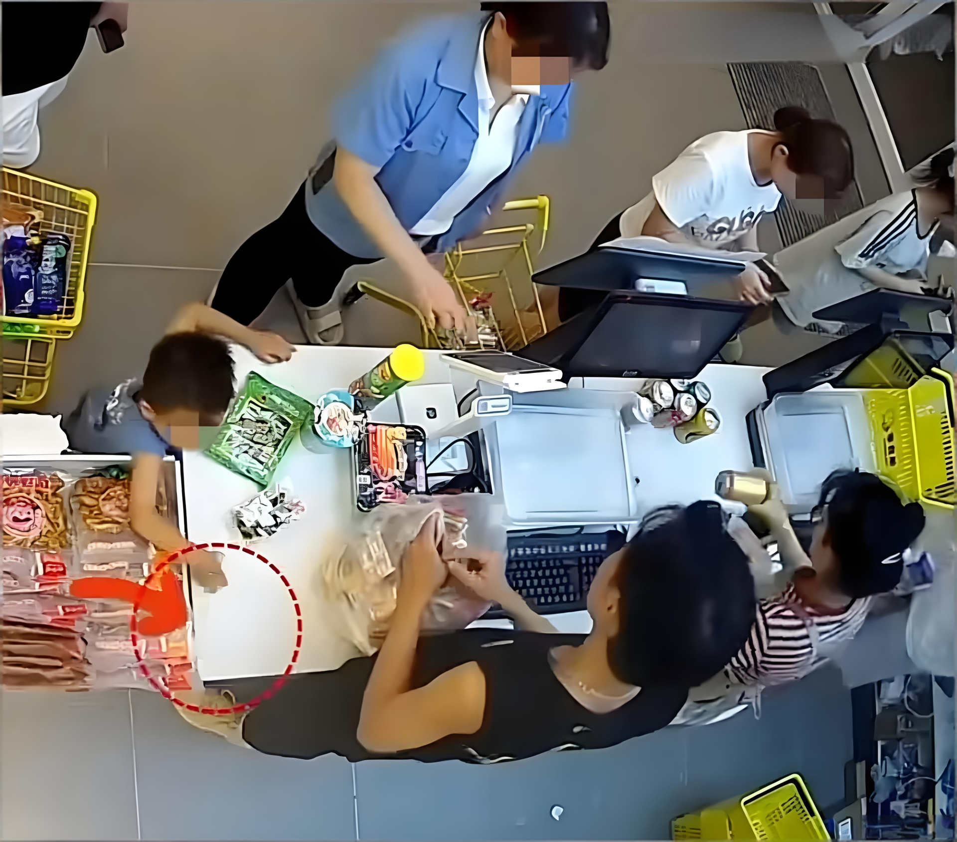 Cuộc chiến v&igrave; vi&ecirc;n kẹo: Dạy con c&aacute;ch trung thực trong x&atilde; hội hiện đại - Ảnh 1.