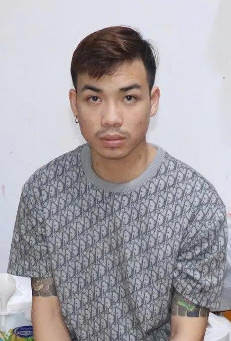 Cha dượng bạo h&agrave;nh b&eacute; g&aacute;i 4 tuổi tử vong v&agrave; mức &aacute;n c&oacute; thể đối diện - Ảnh 1.