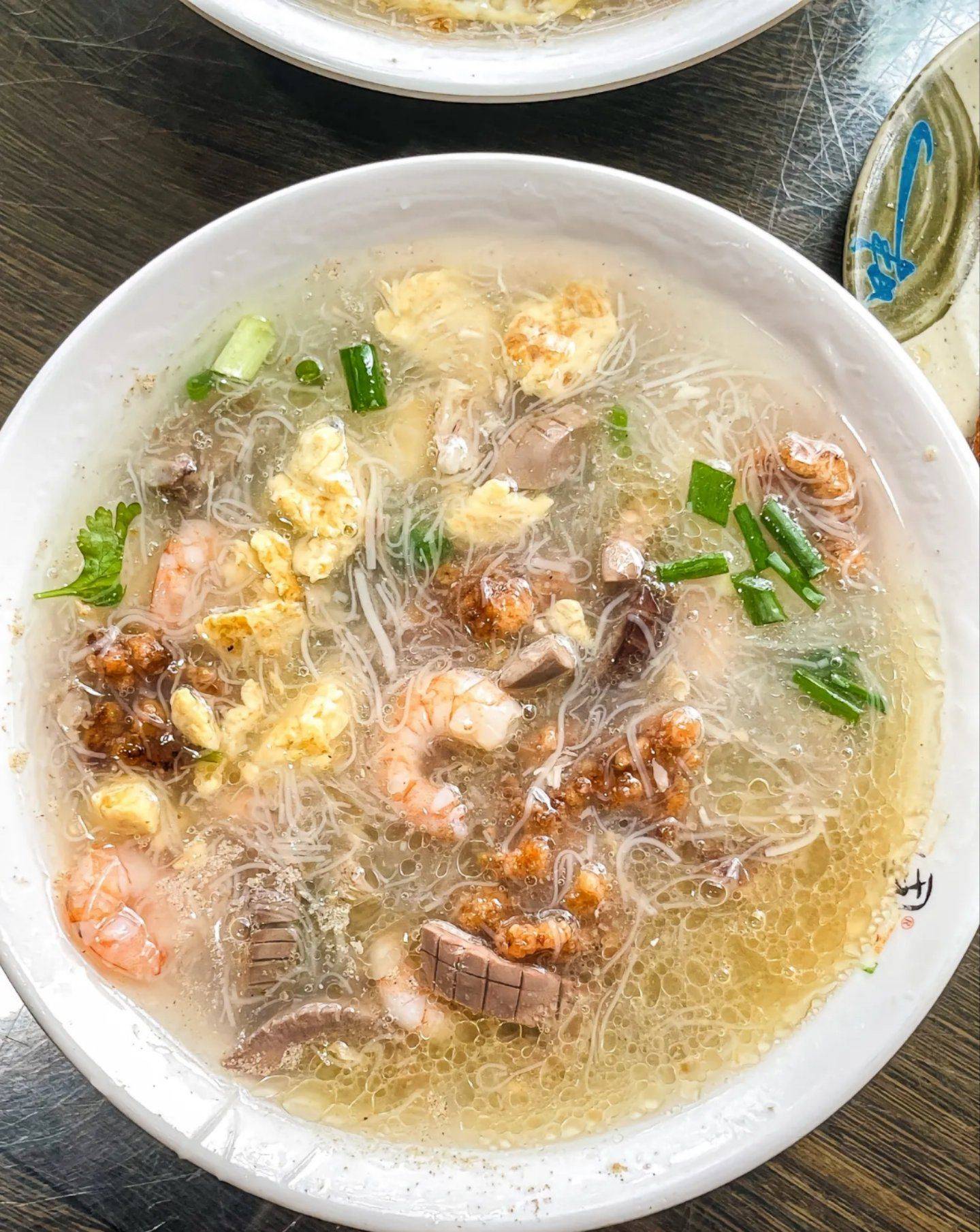 Tuyền Ch&acirc;u v&agrave; 7 qu&aacute;n ăn vặt khiến cả người bản địa lẫn du kh&aacute;ch cam t&acirc;m xếp h&agrave;ng- Ảnh 1.