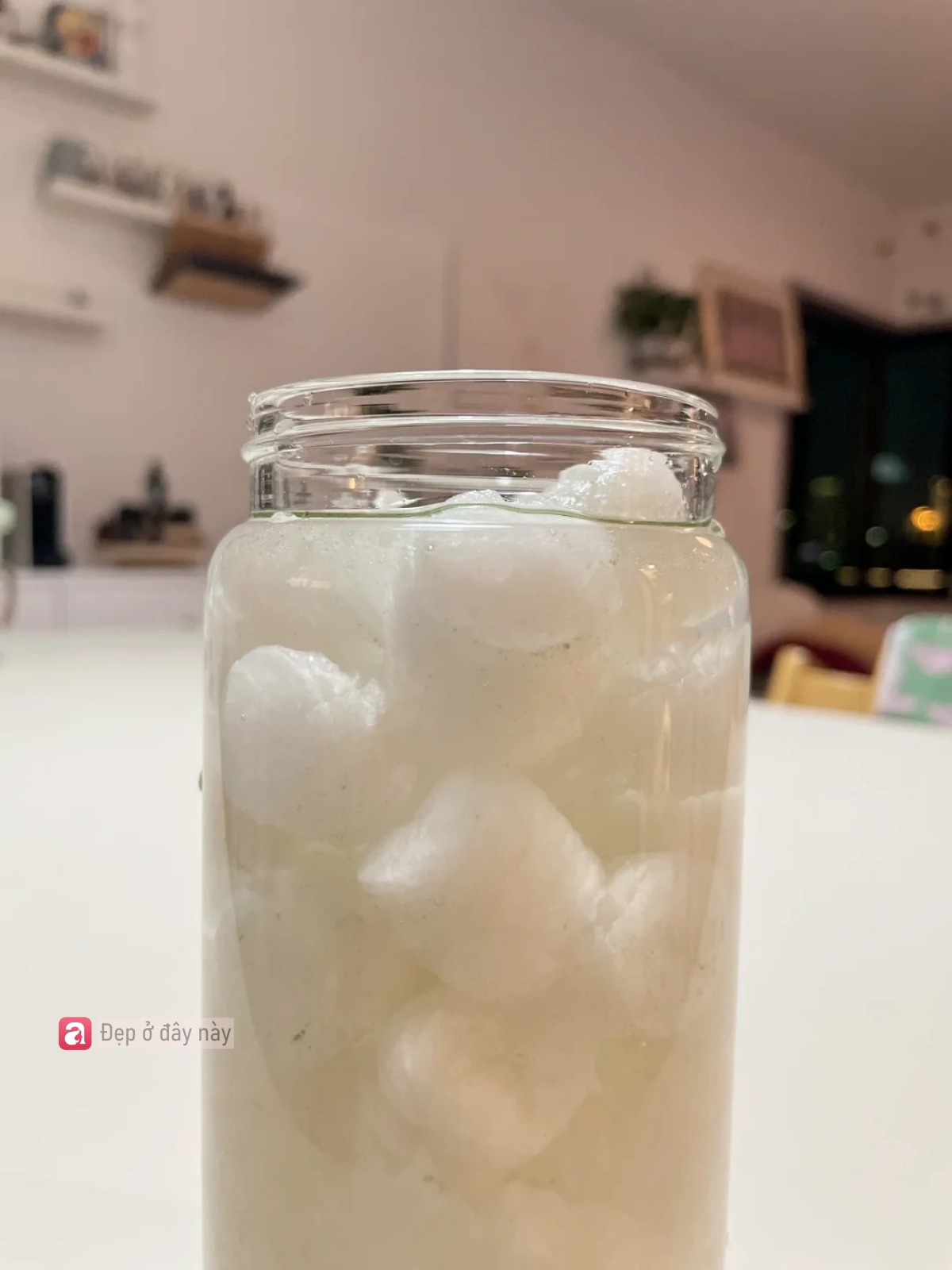 T&ocirc;i chỉ d&ugrave;ng nước hoa hồng v&agrave; mặt nạ giấy, nhưng da lại s&aacute;ng khỏe hơn trước - Ảnh 6.