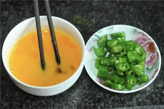 Đây mới là món ăn bổ dưỡng nhất nên ăn vào đầu mùa hè, ngon lại tốt hơn thuốc bổ - Ảnh 4. Đây mới là món ăn bổ dưỡng nhất nên ăn vào đầu mùa hè, ngon lại tốt hơn thuốc bổ - Ảnh 4.