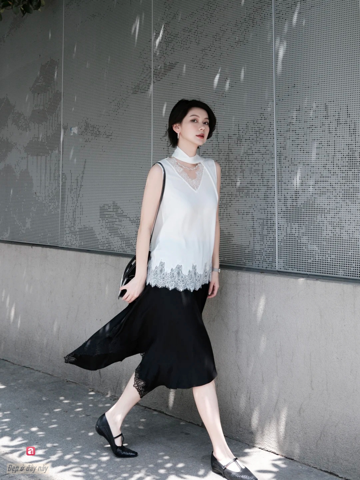 Nếu chưa biết mặc gì đi làm, hãy thử style công sở kiểu quý cô nước Pháp- Ảnh 6.