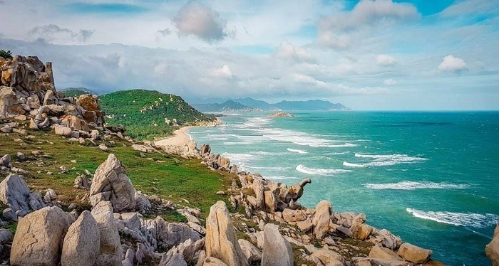 Cảnh báo mỏm đá Ninh Thuận: Đẹp nhưng tiềm ẩn nhiều nguy hiểm cho du khách 2026 - Ảnh 9.