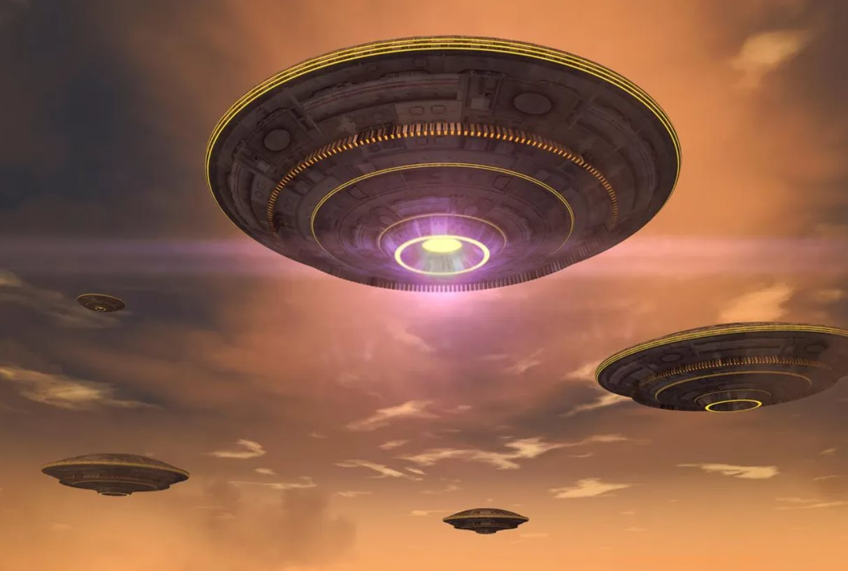 Lầu Năm G&oacute;c c&ocirc;ng bố b&iacute; mật lớn về người ngo&agrave;i h&agrave;nh tinh v&agrave; UFO - Ảnh 1.