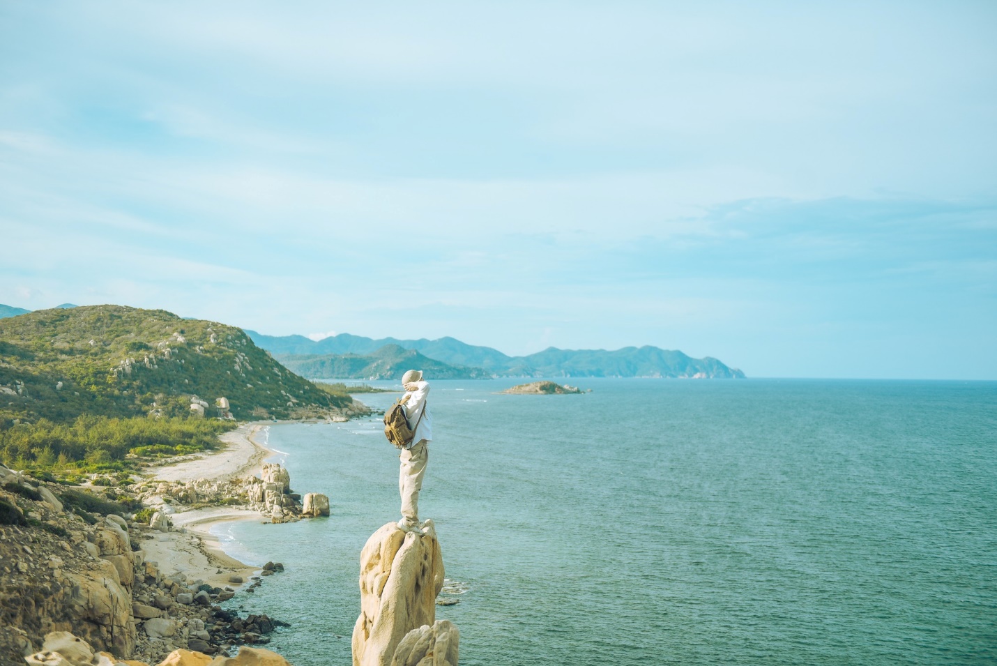 Cảnh báo mỏm đá Ninh Thuận: Đẹp nhưng tiềm ẩn nhiều nguy hiểm cho du khách 2026 - Ảnh 8.