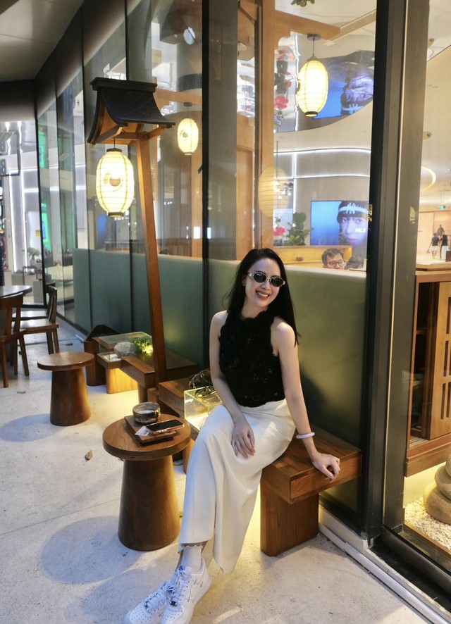 D&ugrave; h&agrave;ng loạt mỹ nữ xuất hiện nhưng "b&oacute;ng hồng" n&agrave;y vẫn l&agrave; đỉnh cao nhan sắc phim giờ v&agrave;ng VTV: L&ecirc;n phim n&agrave;o l&agrave; "rần rần" phim đ&oacute;- Ảnh 5.
