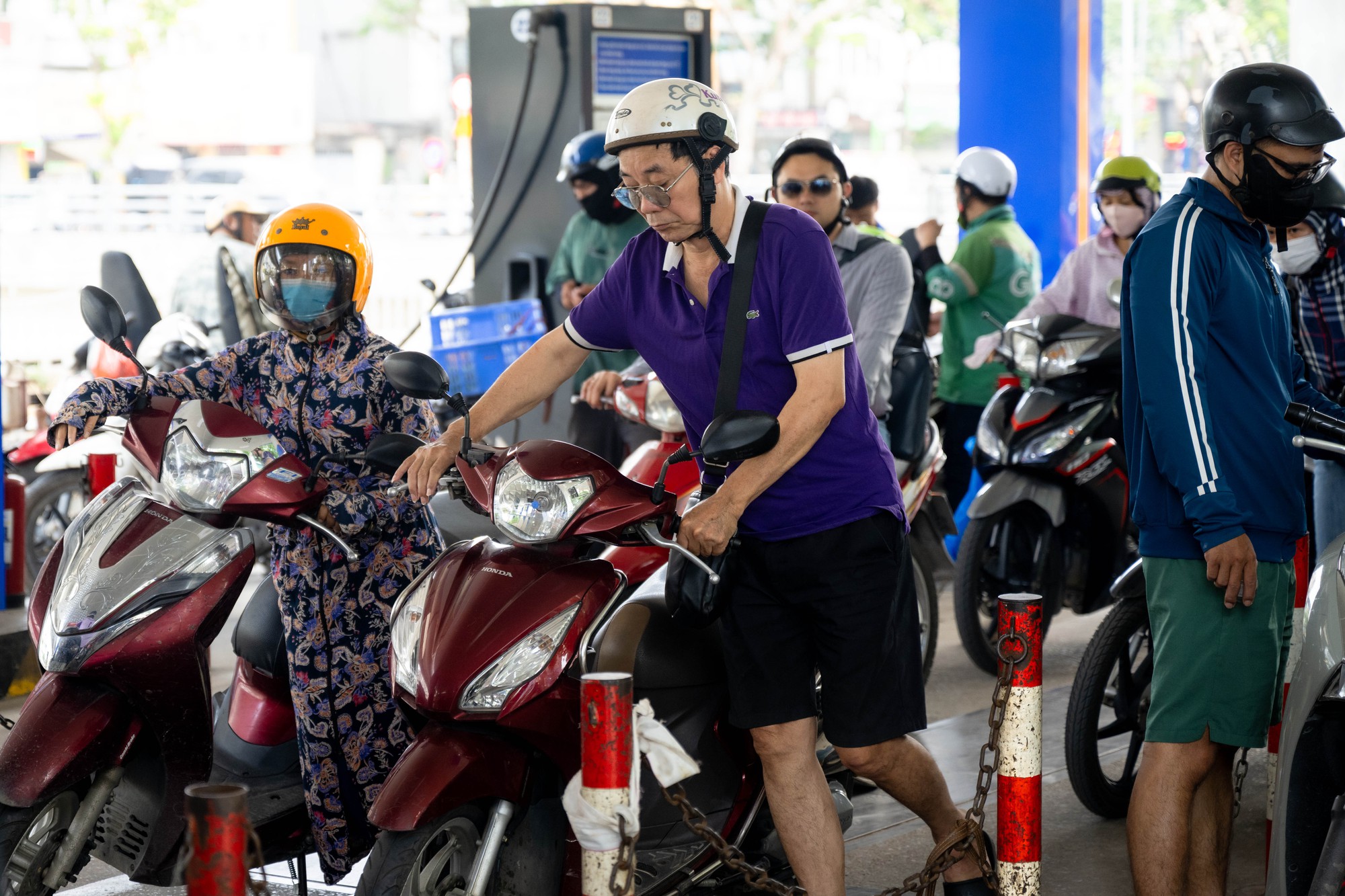 Xăng E10 ch&iacute;nh thức đến tay người ti&ecirc;u d&ugrave;ng tại H&agrave; Nội v&agrave;o năm 2026 - Ảnh 8.