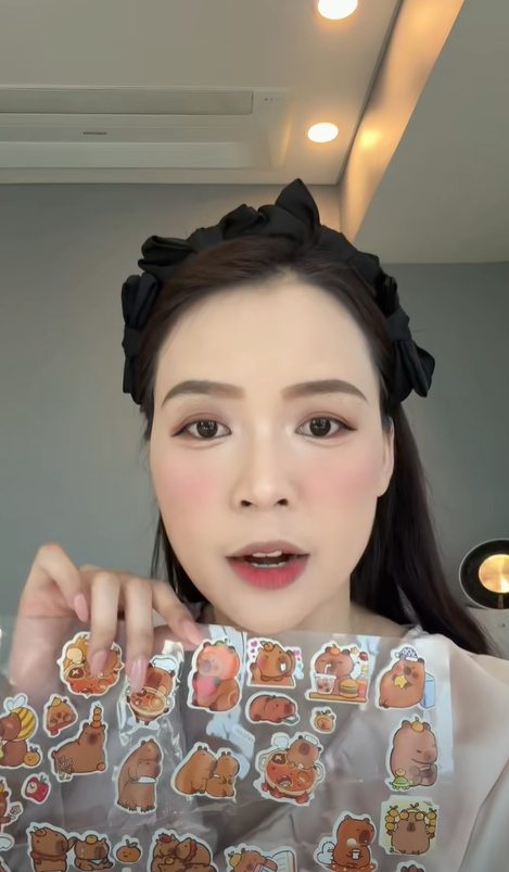 Diễn vi&ecirc;n Sam cảnh b&aacute;o về sticker trẻ em: Nguy cơ tiềm ẩn đ&aacute;ng lo ngại - Ảnh 1.
