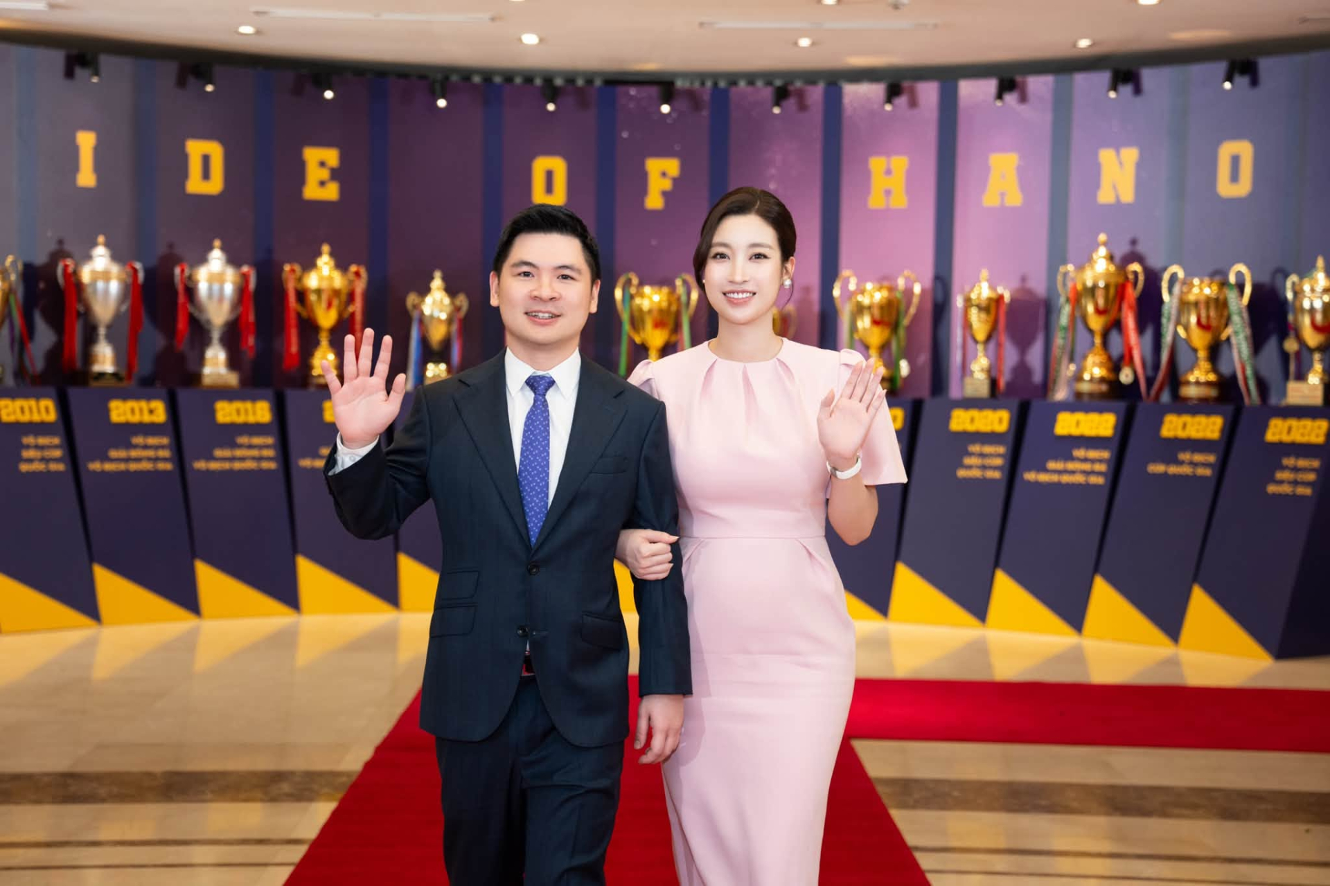 Đỗ Mỹ Linh v&agrave; chồng Chủ tịch đ&oacute;n tin vui: H&agrave;nh tr&igrave;nh mẹ v&agrave; b&eacute; 2026 - Ảnh 1.