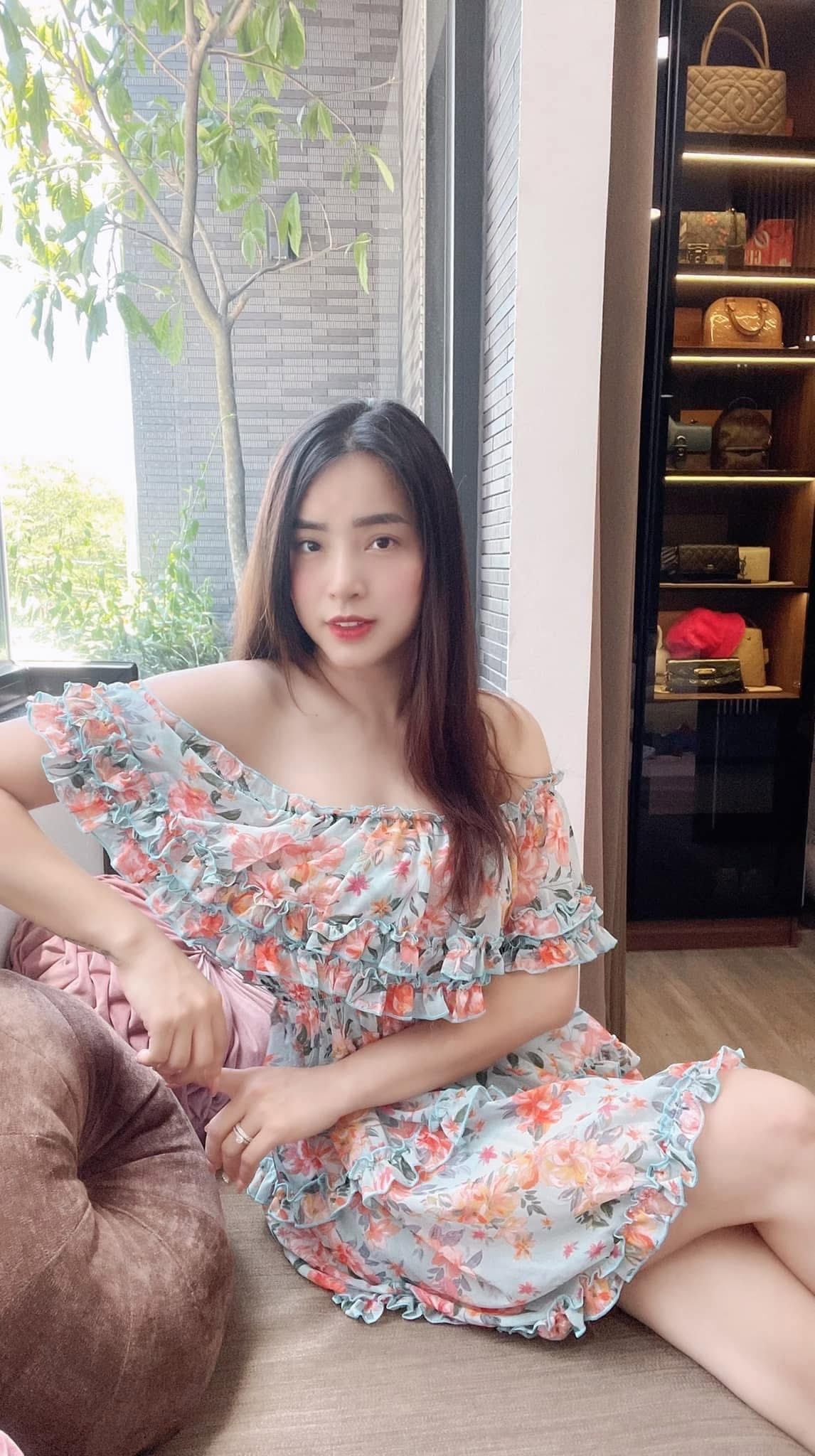Việt Nam c&oacute; 1 mỹ nh&acirc;n sau sinh 3 lần vẫn bụng phẳng eo 58cm, hơn cả thiếu nữ: Kiểu ăn của c&ocirc; rất đ&aacute;ng học hỏi- Ảnh 4.