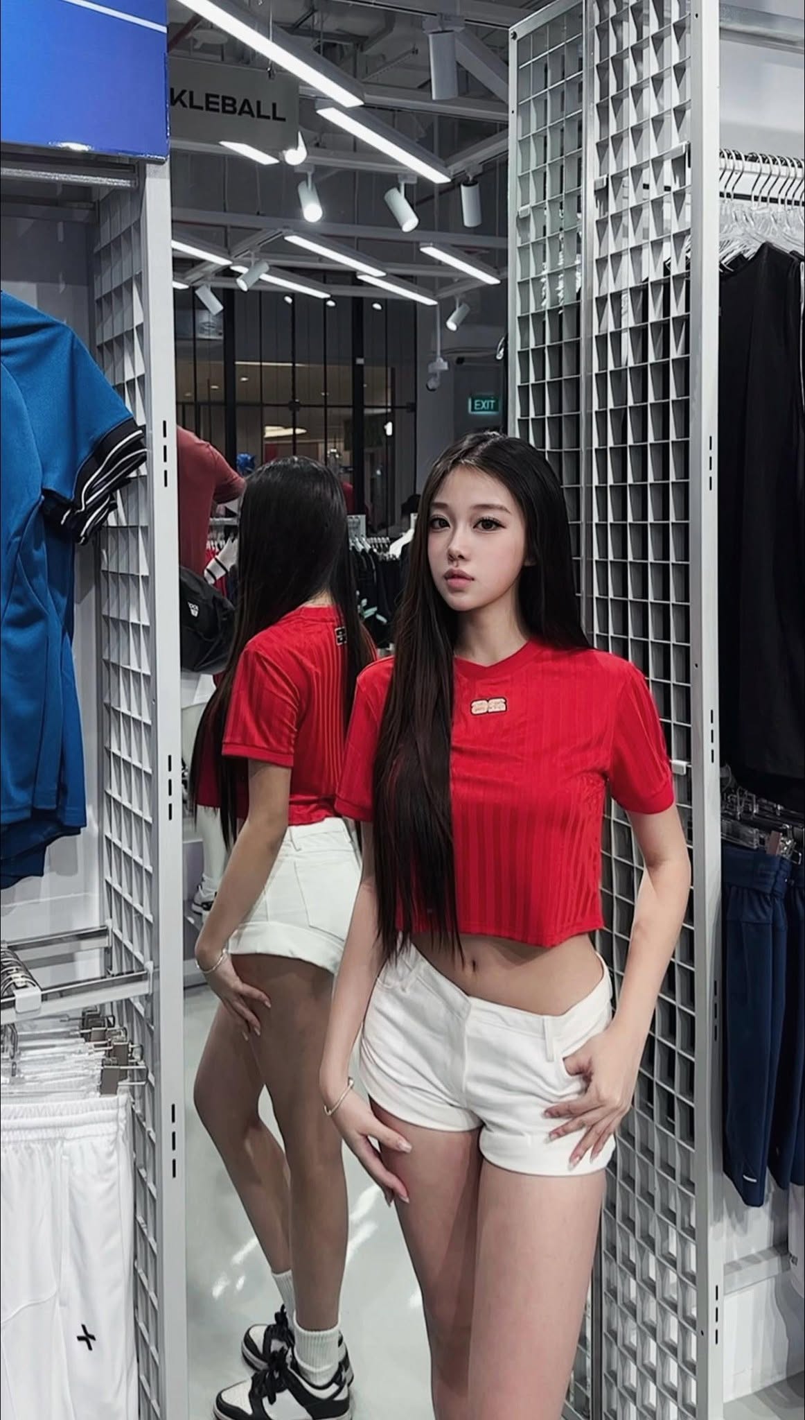 D&agrave;n người đẹp N&oacute;ng c&ugrave;ng FIFA World Cup 2026: Xinh đẹp hơn cả h&igrave;nh ảnh tr&ecirc;n mạng x&atilde; hội - Ảnh 3.