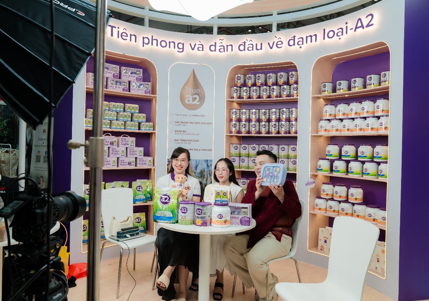 Kh&ocirc;ng gian trải nghiệm ấn tượng của a2&reg; tại VietBaby Fair 2026 m&ugrave;a Quốc tế Thiếu nhi- Ảnh 5.