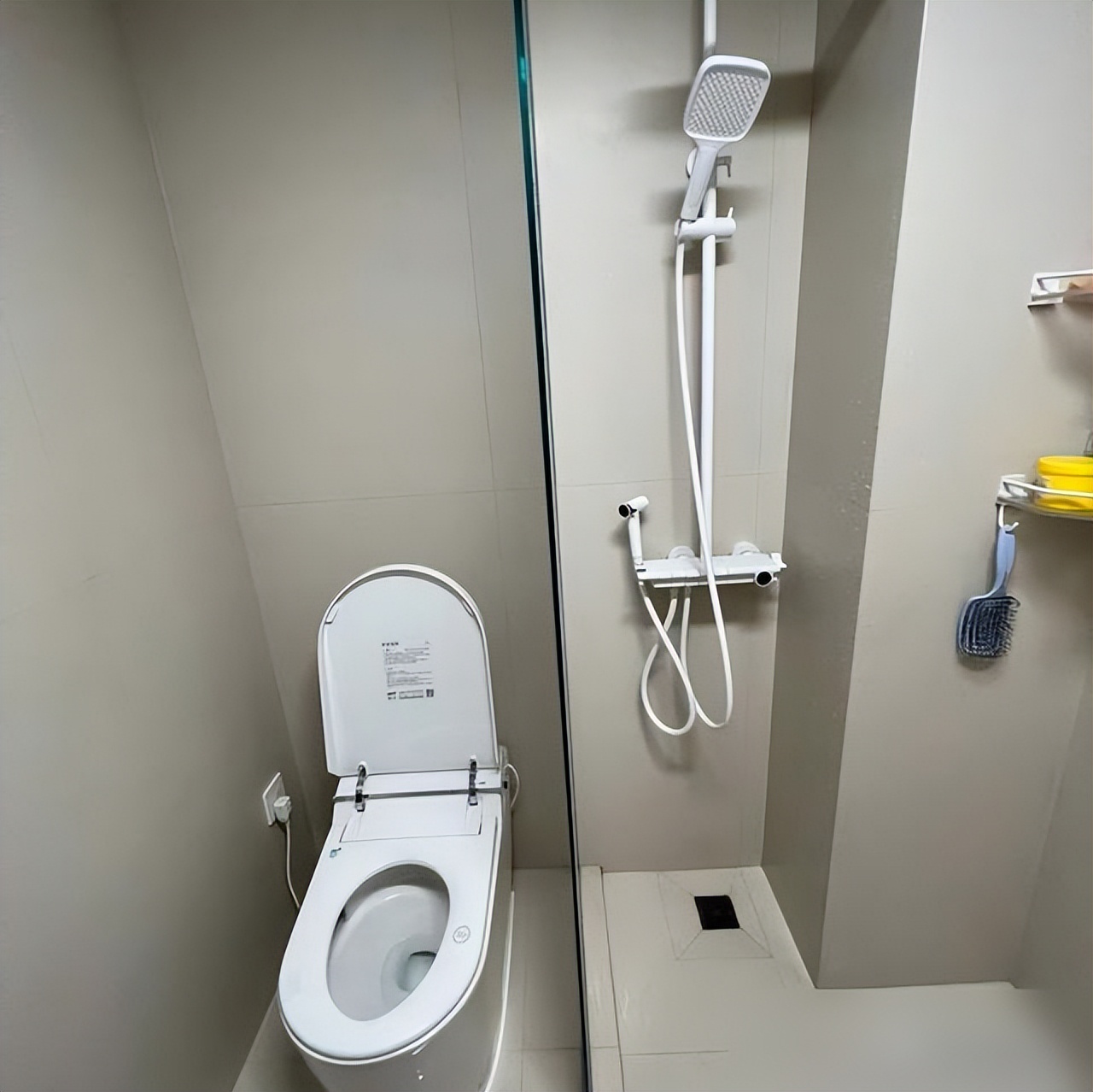 Ph&ograve;ng tắm kh&ocirc;ng c&ograve;n chuộng kiểu t&aacute;ch kh&ocirc; &ndash; ướt: Xu hướng mới gi&uacute;p nh&agrave; nhỏ như c&oacute; th&ecirc;m một ph&ograve;ng tắm nữa - Ảnh 4.