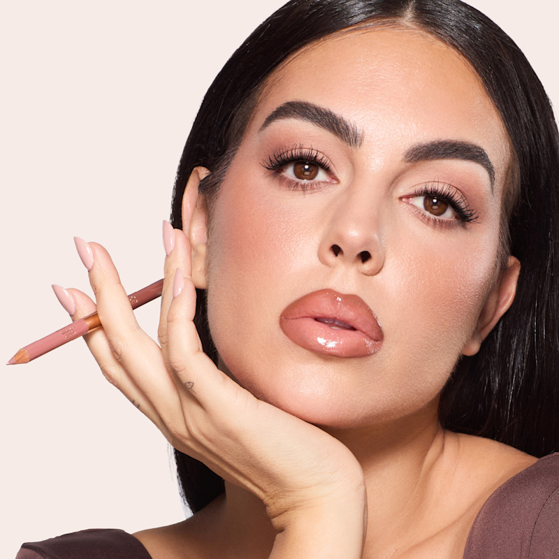 Gallery - Bí quyết giữ gìn sức khỏe của Georgina Rodriguez bên cạnh Ronaldo tại World Cup 2026 - image 3