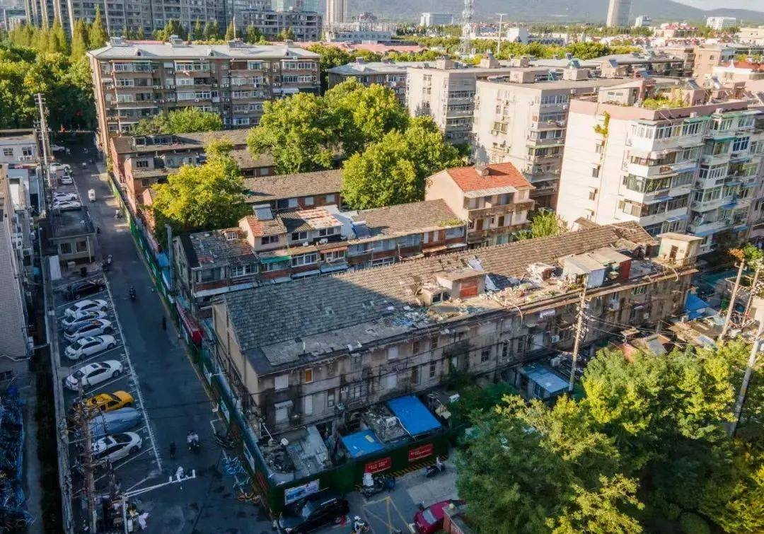Mua nh&agrave; 30 năm tuổi: M&oacute;n hời hay &ldquo;hố s&acirc;u&rdquo; t&agrave;i ch&iacute;nh? T&ocirc;i đ&atilde; t&igrave;m hiểu v&agrave; nhận ra kh&ocirc;ng phải cứ rẻ l&agrave; đ&aacute;ng mua - Ảnh 2.