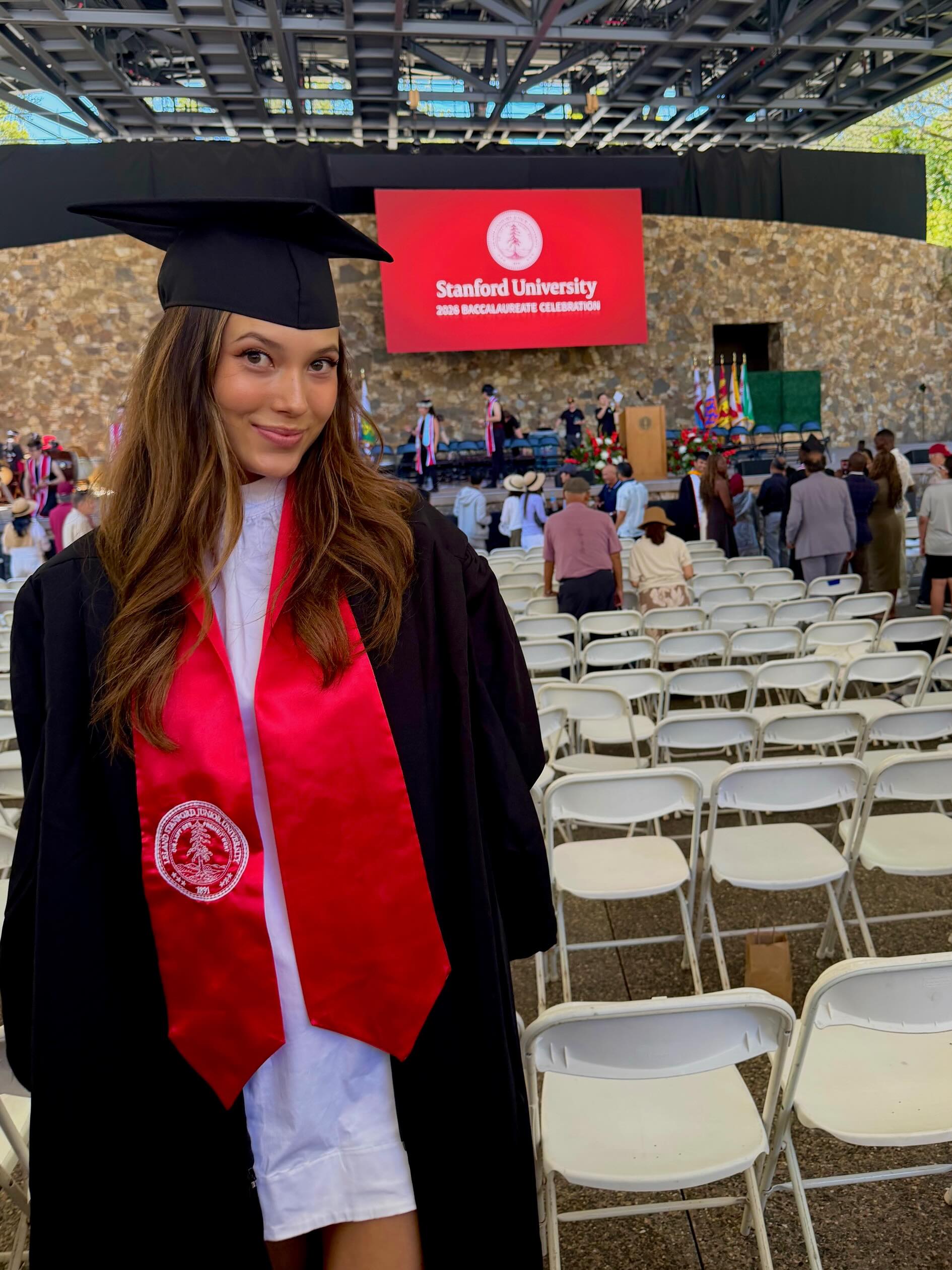 C&ocirc; g&aacute;i nhận bằng Stanford sau 1 th&aacute;ng n&aacute;o loạn Met Gala v&agrave; 4 th&aacute;ng từ khi v&ocirc; địch Olympic: Sống 3 cuộc đời rực rỡ c&ugrave;ng l&uacute;c l&agrave; đ&acirc;y- Ảnh 2.