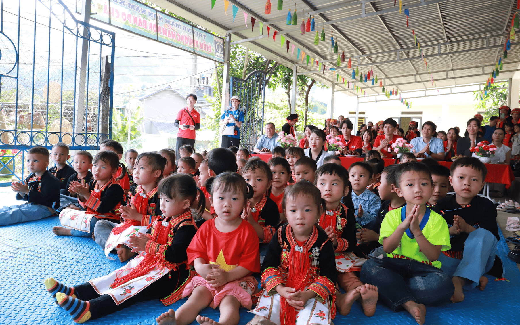 Morinaga Milk tổ chức lễ b&agrave;n giao c&ocirc;ng tr&igrave;nh bếp ăn học đường dụ &aacute;n &ldquo;Smiles & Health for Children&rdquo;d&agrave;nh cho trẻ em tại tỉnh Lai Ch&acirc;u - Ảnh 5.
