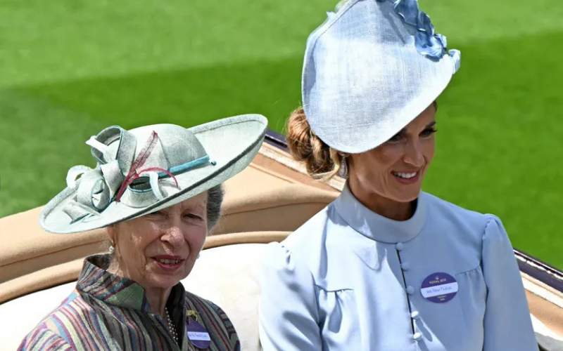 C&ocirc; d&acirc;u Harriet Phillips ăn cắp spotlight tại Royal Ascot 2026 với phong c&aacute;ch Vương phi Kate - Ảnh 2.