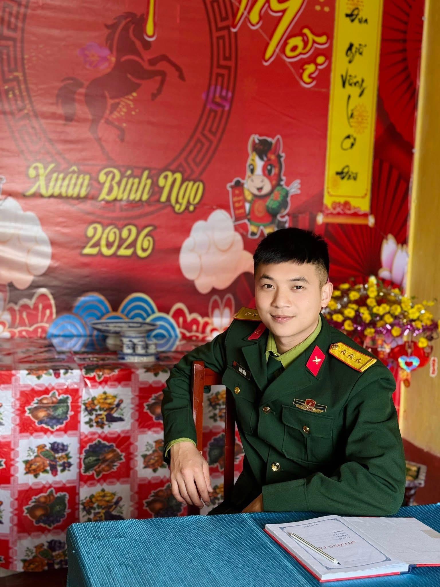 Thượng &uacute;y L&ecirc; Văn Thắng qua đời ở tuổi 28: Nỗi tiếc thương từ fans v&agrave; bạn b&egrave; - Ảnh 1.